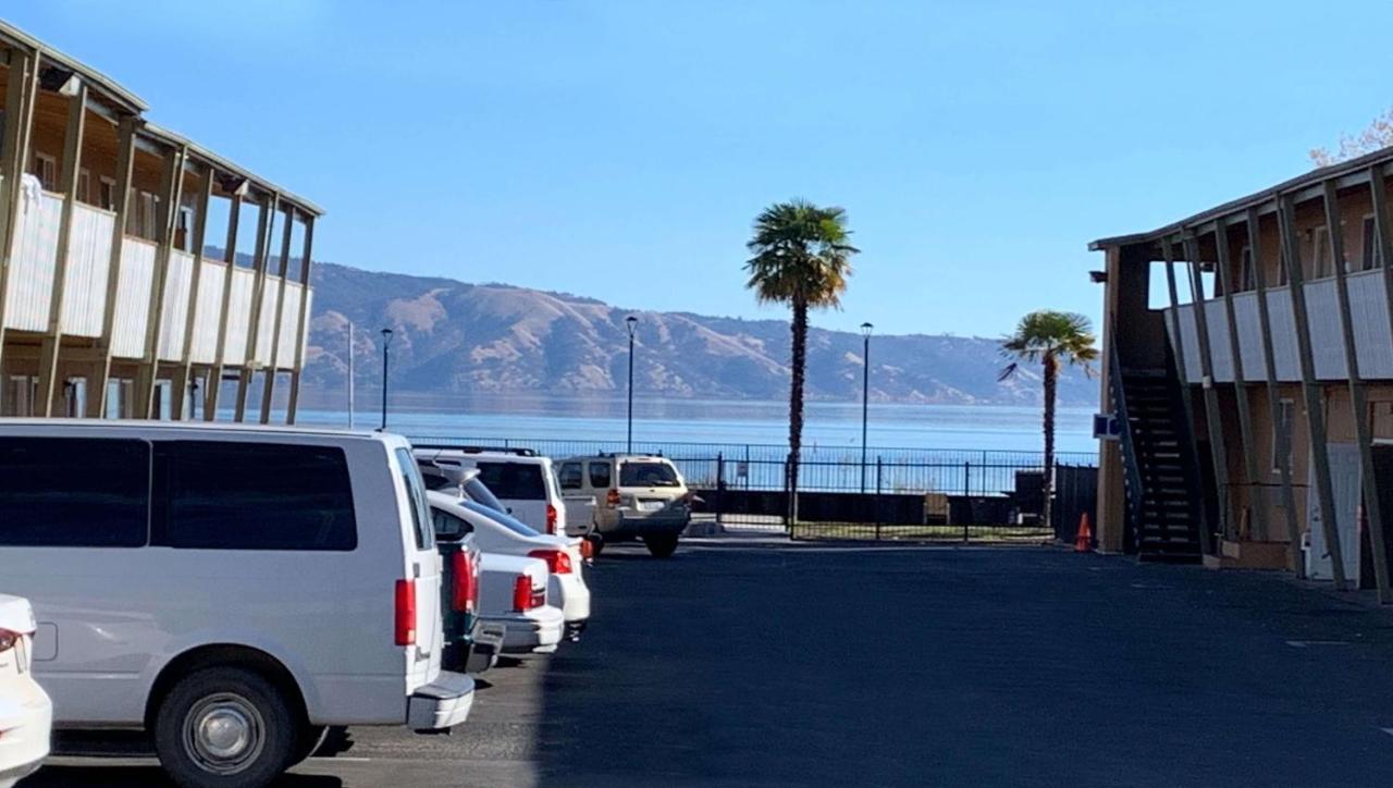 Anchorage Inn Lakeport Buitenkant foto