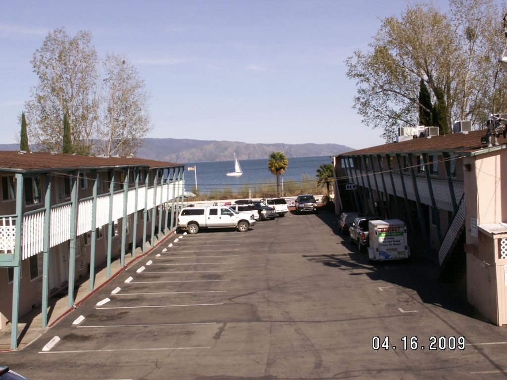 Anchorage Inn Lakeport Buitenkant foto